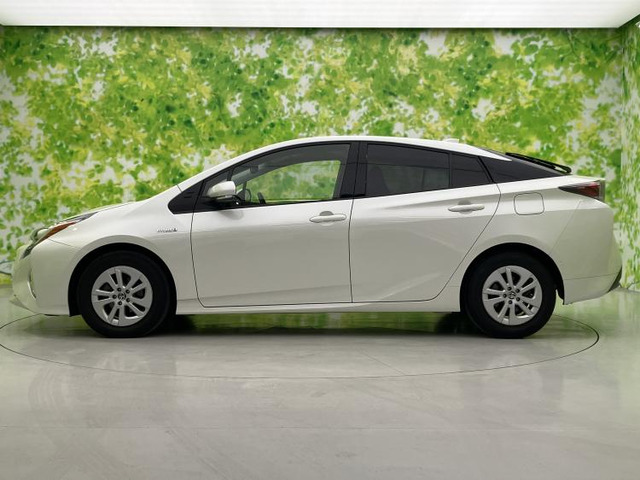 プリウス1.8 S セーフティ プラス