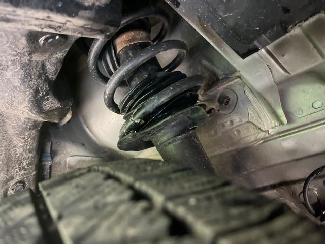 ���Ԃ����S���Ă���肢�������ׂɂ́A�����̒���_�����������܂���B�T�[�r�X�T�|�[�g(�L���ۏ�)�ł͖����_�������񋟂��Ă���A���S�̃J�[���C�t�����߂�������������T�|�[�g�̐��������Ă��܂��B