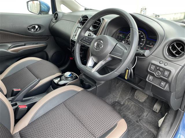 ノート1.2 e-POWER メダリスト