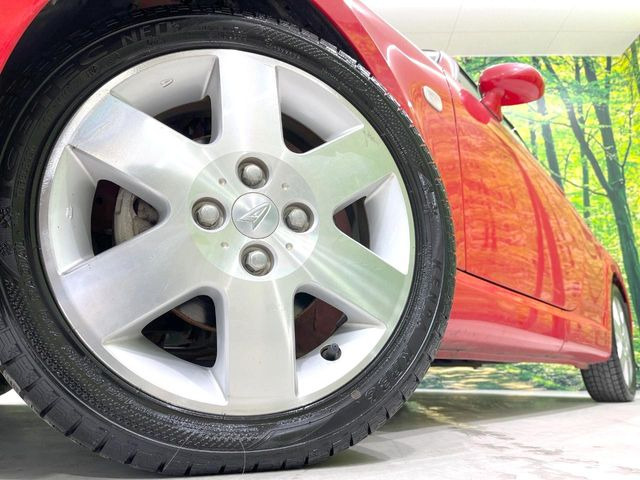 �y����15�C���`�A���~�z�C�[���z�O�ςɃ}�b�`���������A���~�z�C�[���𑕒����Ă���܂��B�e��ЊO�A���~�z�C�[����A�X�^�b�h���X�^�C�����戵�����Ă���܂��B���񂲑��k����������