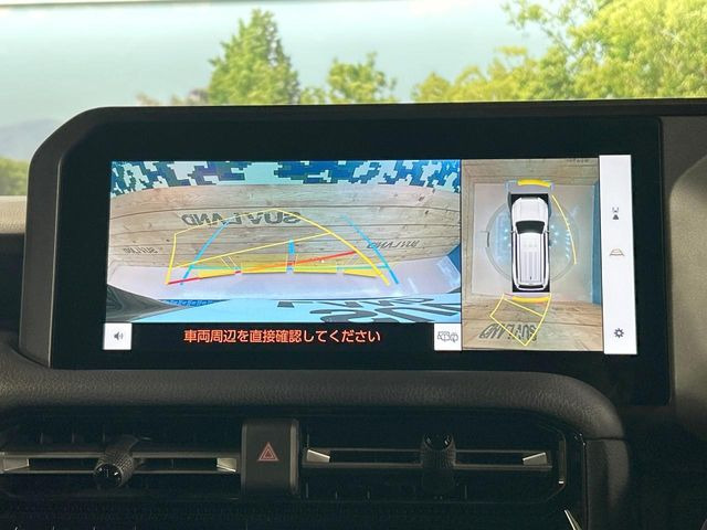 �y�p�m���~�b�N�r���[���j�^�[�z��p�̃J�����ɂ��A�ォ�猩���낵���悤�Ȏ��_��360�x�N���}�̎��͂��m�F���邱�Ƃ��ł��܂������p�������m�F���₷���A�����ꏊ�ł̐؂�Ԃ��⒓�Ԃ��X���[�Y�ɍs���܂��B