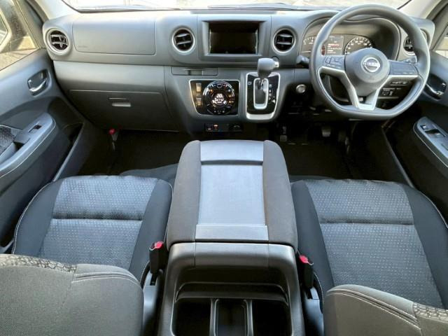 キャラバン2.4 プレミアム GX ロング アウトドア ブラックエディション ディーゼル 4WD