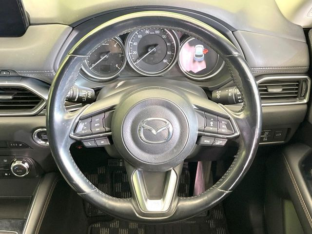 �y�����v�����X�e�A�����O�z�㎿�Ȋv���g�p���邱�ƂŁA��ɂ����������݂ƂĂ��^�]���₷���n���h���ł���