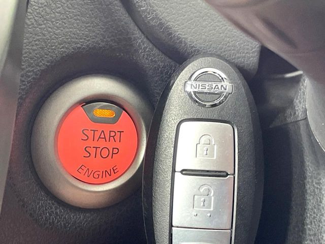 �y�C���e���W�F���g�L�[�z�J�o����|�P�b�g�ɓ��ꂽ�܂܂ł��h�A�̎{���E�������\�ȃX�}�[�g�L�[�𑕔��B�G���W���̃I���E�I�t�����J�M�����o���K�v����������Ƃ��Ă��֗��ł���