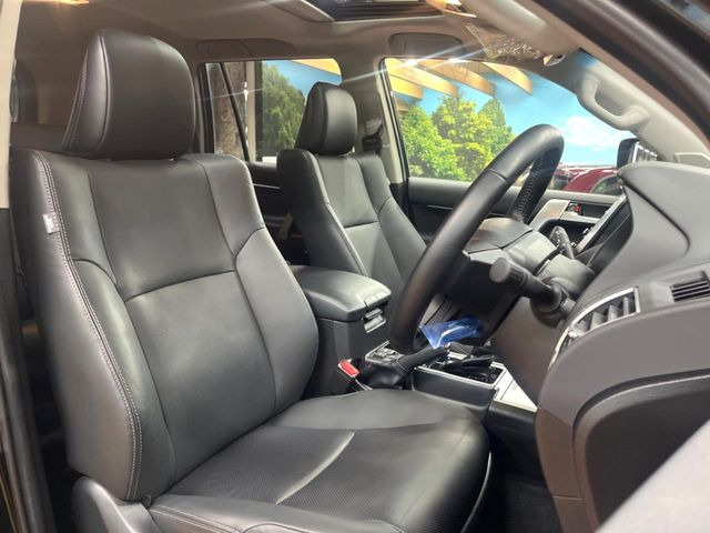 �^�]�ȃV�[�g���͎g�p�������Ȃ��A�ǍD�ȏ�ԂƂȂ��Ă��܂��B���J�Ɏg���Ă������Ƃ��悭�킩��܂��ˁB