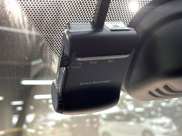 �y�h���C�u���R�[�_�[�z�h���C�u���R�[�_�[����!���s���͂������A������^�]�⎖�̂ɑ��������ہA�f���ŋL�^���A����̃��X�N�ɔ����܂��B���L�^�pSD�J�[�h�͂��q�l�����g�ł��������������K�v������܂��B