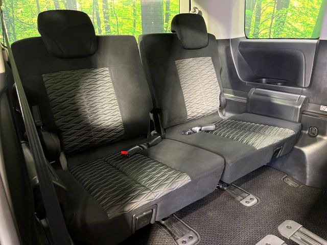 3��ڃV�[�g�͂�������ԗǍD����l�ł��������ƍ����Ē����܂��̂ŁA��l���ł̂��o���������N���N�ł��􂲉Ƒ��ŁA�C�̒m�ꂽ���ԂŁA�h���C�u�ɍs���̂��y���݂ł��ˁ�