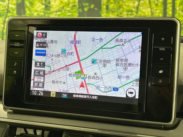 �y�����i�r�z�l�C�̏����i�r�𑕔����Ă���܂��B�i�r�̎g���₷���͂������A�I�[�f�B�I�@�\���[��!�L�����v�◷�s�͂������A�ʋ΂┃�����ȂǕ��i�̃h���C�u���y�����Ȃ�͂���