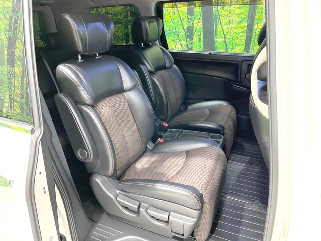 �L�X�Ƃ���2��ڃV�[�g�͋��Z���������A���S�n�����K!�F�B��Ƒ��Ƃ̂��o�����ɂ҂�����ł��B�x�r�[�V�[�g��`���C���h�V�[�g�g�p�������K�ɂ��߂�������������\���ȋ�Ԃ��m�ۂ��Ă��܂��B