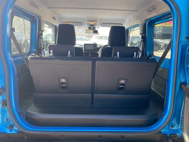 �݌Ɏԗ��Ɋւ��Ă͂��q�l�ɂ��ǂ����̂����񋟂���ׂɕi���ɍS���Ďd������s���Ă���܂��B�e���Ԃ̏�Ԃ͂��ꂼ��ł��̂ł����k���ɓ��X�X�^�b�t�������������Ē����܂��̂ł����S���������܂��B