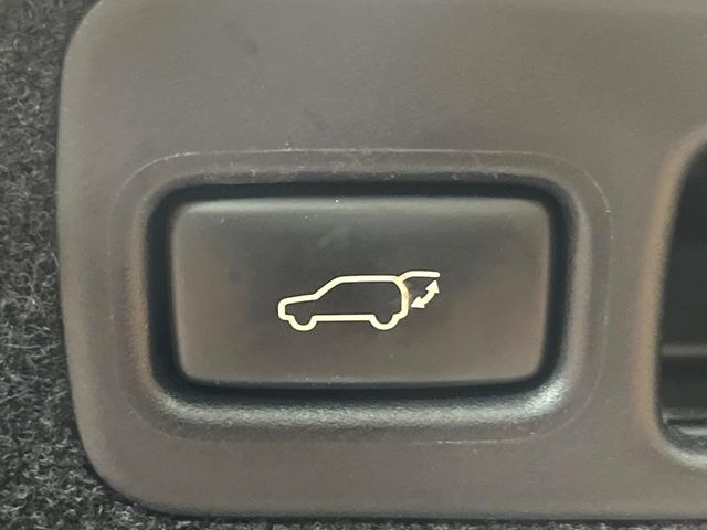 �y�p���[�o�b�N�h�A�z�X�}�[�g�L�[��^�]�Ȃ̃{�^�������������Ń��A�Q�[�g�������ŊJ���܂�!�ו��������Ă��鎞��A�����ʒu�ɂ���o�b�N�h�A��߂�ۂɕ֗��ȋ@�\�ł���