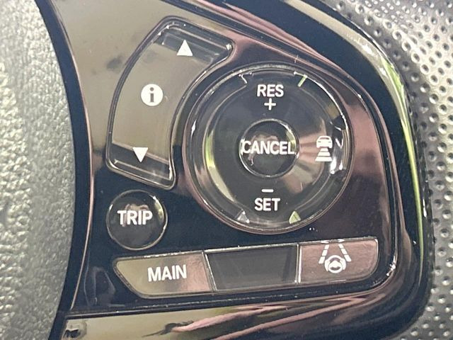 �y�A�_�v�e�B�u�N���[�Y�R���g���[���z�������H�ł̒��������s���y��!!�����ő��x��ۂN���[�Y�R���g���[�����A�Փˌy���V�X�e���ƘA�g���A�O���̎ԗ������m���ĎԊԂ�ۂ悤�ɑ��x���߂��Ă���܂�!!