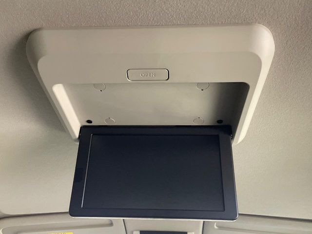 セレナ2.0 ハイウェイスター プロパイロット エディション