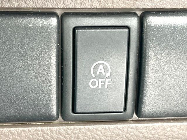 �y�A�C�h�����O�X�g�b�v�z�ԐM����a�؂Œ�Ԃ����ۂɃG���W�����~���A���ʂȔR���̏����}���܂��B�R��������ی�ɂȂ���@�\��G���W���̓u���[�L�𗣂��΍Ďn�����܂��B