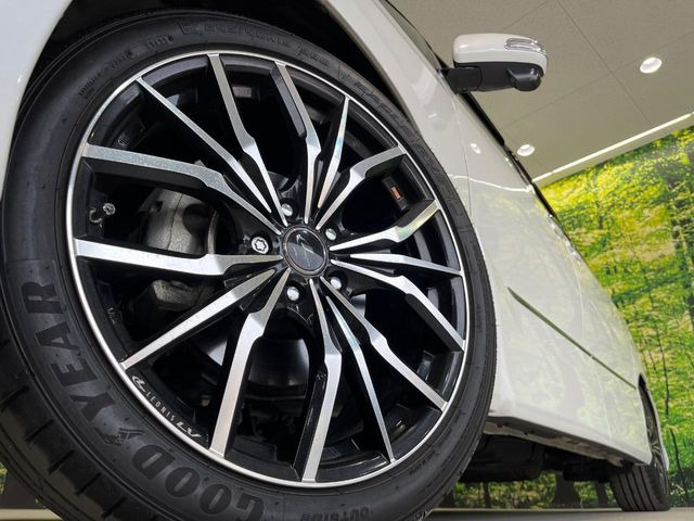 �y19�C���`�A���~�z�C�[���z�O�ςɃ}�b�`�����A���~�z�C�[���𑕒����Ă���܂��B�e��A���~�z�C�[����A�X�^�b�h���X�^�C�����戵�����Ă���܂��B���񂲑��k����������