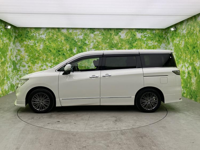 エルグランド2.5 250ハイウェイスターS アーバンクロム