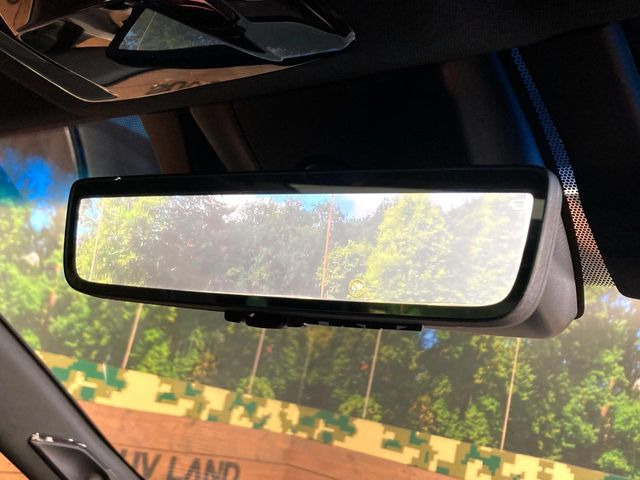 �y�f�W�^���C���i�[�~���[�z�J�������B�e�����ԗ�����̉f�������[���~���[���ɕ\���B�N���A�Ȏ��E�ŏ󋵂̊m�F���\�ł�!���h�����R�@�\�����p�ɂ͕ʓrSD�J�[�h�����p�ӂ��������ꍇ������܂��B