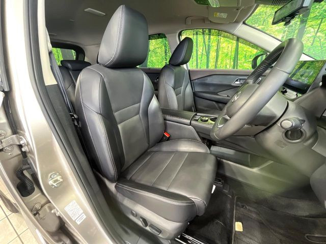 �y���烌�U�[�V�[�g�z����̂ӂ���肪�e�ՂŃ����e�i���X�����ȒP�ȁA�@�\���ɗD��鍇����v���̗p�����㎿�ȃV�[�g�ł��B����S�n���悭�A���������ӂ��S�n�ǂ��ԓ���Ԃ����o���Ă���܂��B