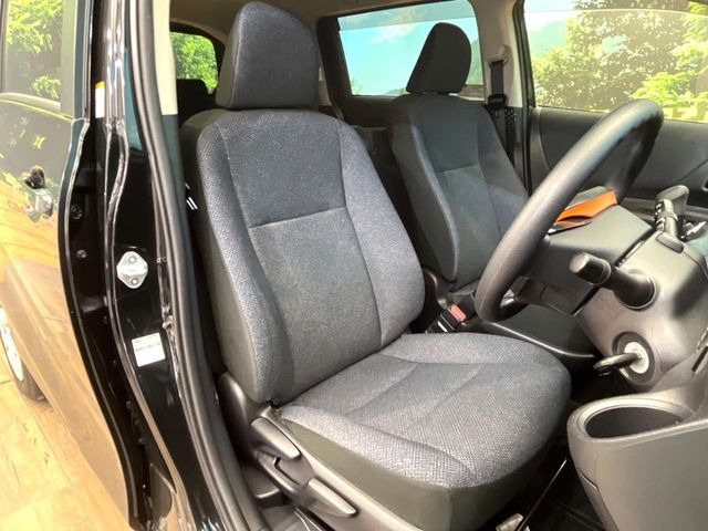 �^�]�ȃV�[�g���͎g�p�������Ȃ��A�ǍD�ȏ�ԂƂȂ��Ă��܂��B���J�Ɏg���Ă������Ƃ��悭�킩��܂��ˁB