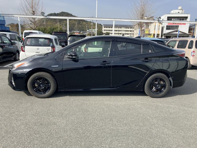 プリウス1.8 S セーフティ プラス