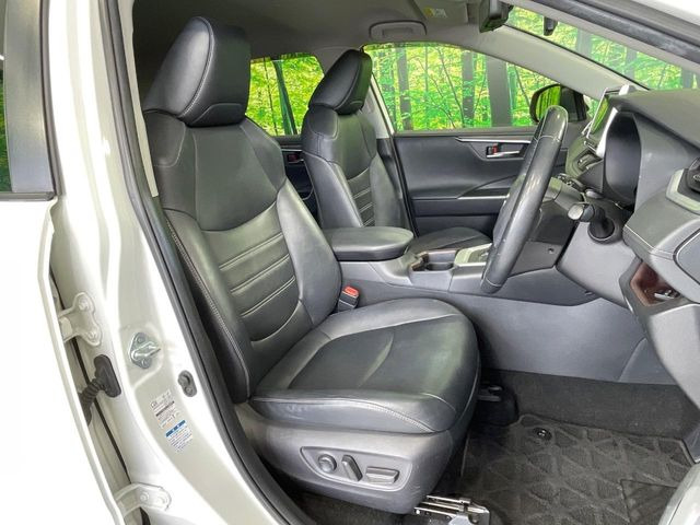 �y���烌�U�[�V�[�g�z����̂ӂ���肪�e�ՂŃ����e�i���X�����ȒP�ȁA�@�\���ɗD��鍇����v���̗p�����㎿�ȃV�[�g�ł��B����S�n���悭�A���������ӂ��S�n�ǂ��ԓ���Ԃ����o���Ă���܂��B