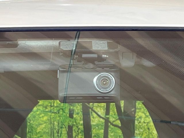 �y�h���C�u���R�[�_�[�z�h���C�u���R�[�_�[����!���s���͂������A������^�]�⎖�̂ɑ��������ہA�f���ŋL�^���A����̃��X�N�ɔ����܂��B���L�^�pSD�J�[�h�͂��q�l�����g�ł��������������K�v������܂��B