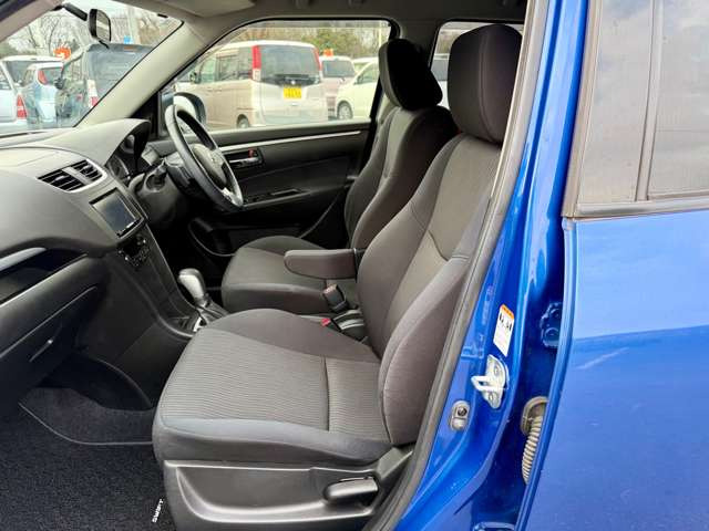 ���������ԑ����W�����ł�!���̋@��ɐ��񂲗��X������!