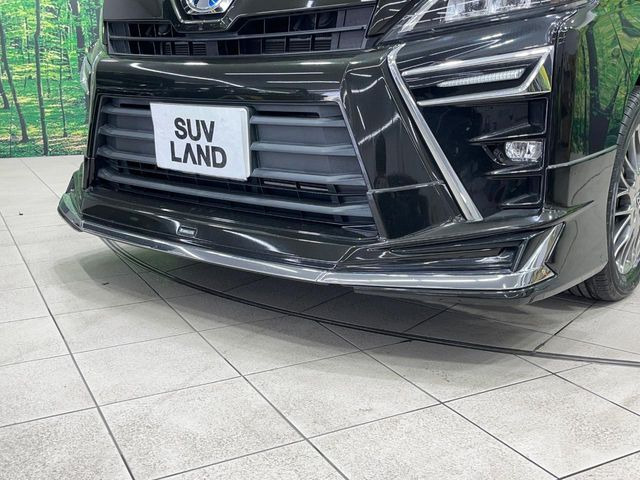 ヴォクシー1.8 ハイブリッド ZS