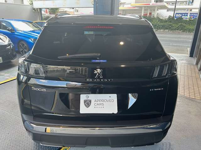 3008GT ハイブリッド4 4WD