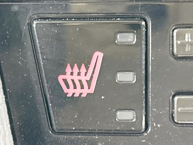 �y�V�[�g�q�[�^�[�z�������ɏd�󂷂�V�[�g�q�[�^�[!�G�A�R����葁�����܂��Ă����̂Ŋ�����̐l�����S�ł��ˁ�G�A�R���̉����͊������邩����A�Ƃ������ɂ����������߂ł��B