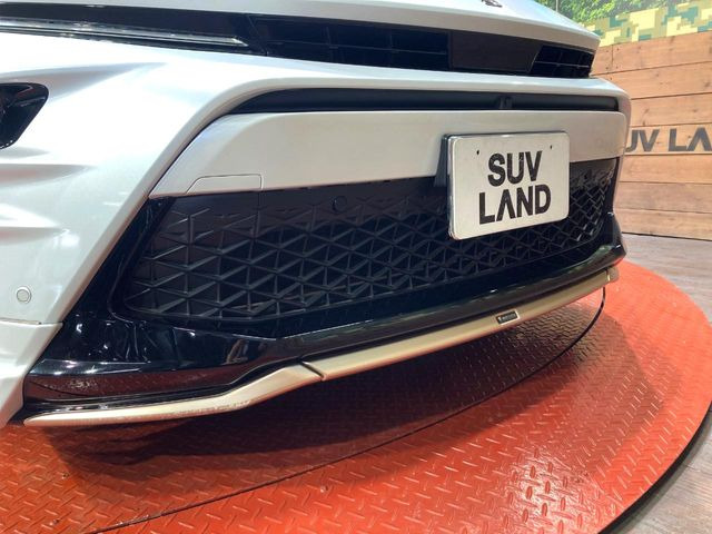 クラウンスポーツ2.5 Z E-Four 4WD