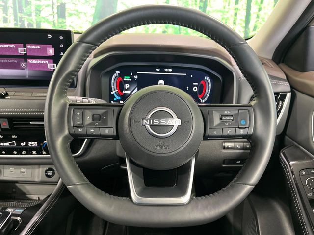 �y�����v�����X�e�A�����O�z�㎿�Ȋv���g�p���邱�ƂŁA��ɂ����������݂ƂĂ��^�]���₷���n���h���ł���