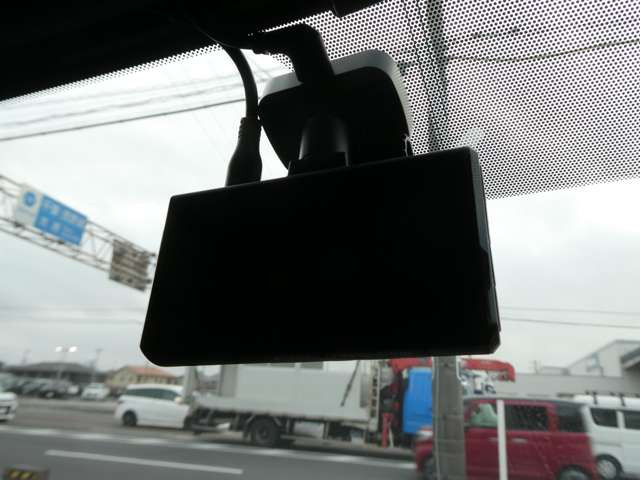 ���ł͕K���i�̃h���C�u���R�[�_�[��������̎��̏؋���!!�O��^�C�v�̎�舵����������܂��􂨋C�y�ɂ����k�������܂���