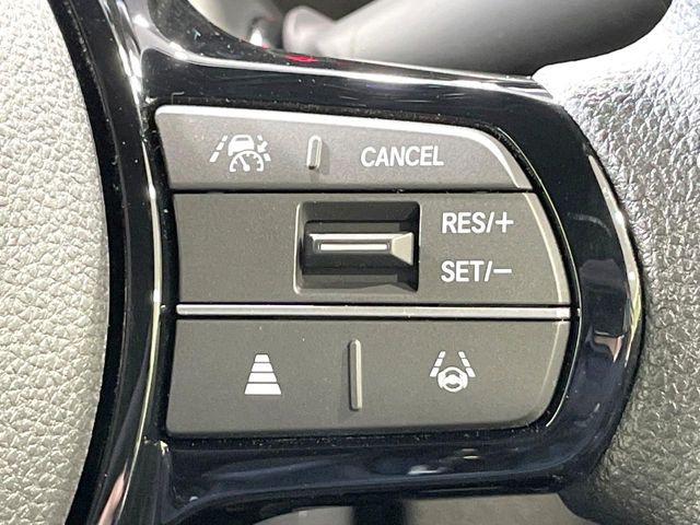 �y�A�_�v�e�B�u�N���[�Y�R���g���[���z�������H�ł̒��������s���y��!!�����ő��x��ۂN���[�Y�R���g���[�����A�Փˌy���V�X�e���ƘA�g���A�O���̎ԗ������m���ĎԊԂ�ۂ悤�ɑ��x���߂��Ă���܂�!!