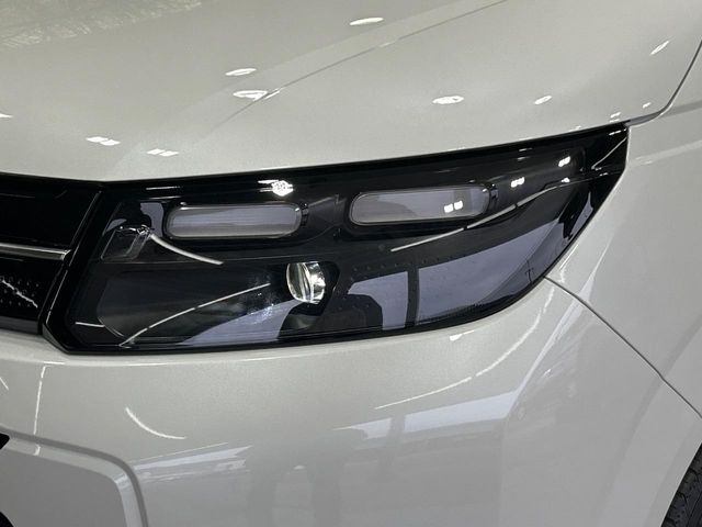 �yLED�w�b�h���C�g�z���V����ԑ��s�����ǍD�Ȏ��E���m�ۂ����S���ĉ^�]�ł��鍂�P�xLED�w�b�h���C�g�𑕔�!�_�����x�������A����d�͂��}�����Ă��܂��B