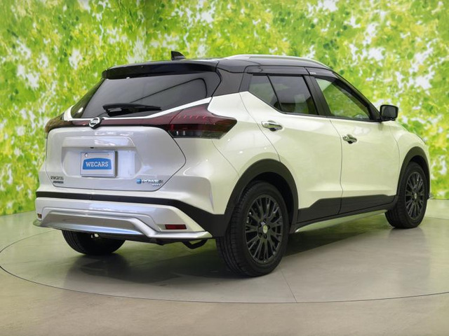 キックス1.2 AUTECH (e-POWER) 4WD