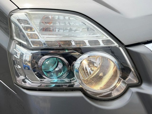 �yHID�w�b�h���C�g�z���ɖ��邭�O�����Ƃ炵�Ă����̂ŁA���V����Ԃ̑��s�������E�ǍD�ň��S���Ă���肢�������܂��B