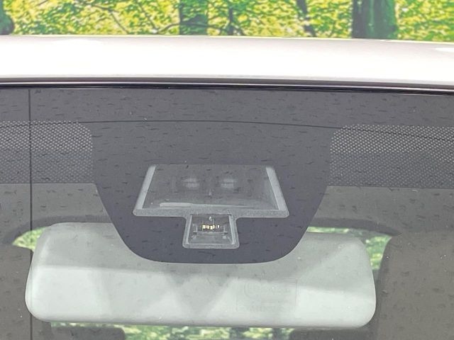 �y�X�Y�L �Z�[�t�e�B�T�|�[�g�z���s���ɑO���̎ԗ�����F�����A�Փ˂������Ȏ��͌x��ƃu���[�L�ŏՓˉ���Ɣ�Q�y�����A�V�X�g�B�����S�Ƀh���C�u�����y���݂��������܂��B