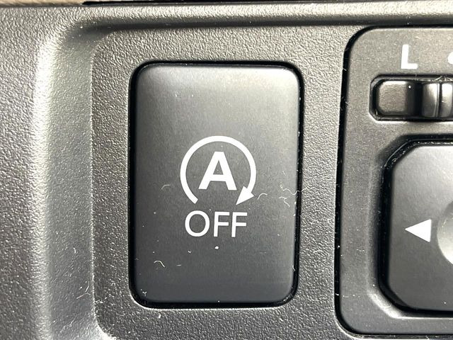 �y�A�C�h�����O�X�g�b�v�z�ԐM����a�؂Œ�Ԃ����ۂɃG���W�����~���A���ʂȔR���̏����}���܂��B�R��������ی�ɂȂ���@�\��G���W���̓u���[�L�𗣂��΍Ďn�����܂��B