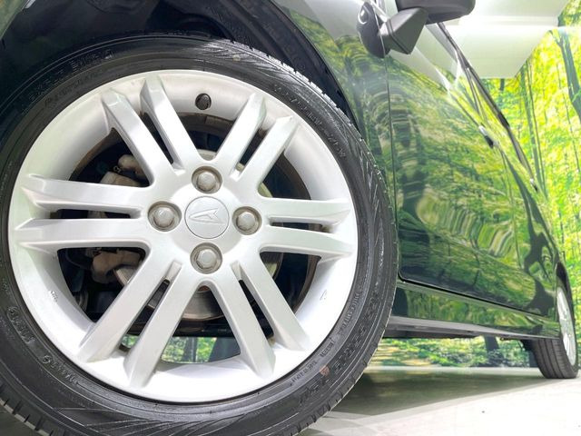 �y15�C���`�A���~�z�C�[���z�O�ςɃ}�b�`�����A���~�z�C�[���𑕒����Ă���܂��B�e��A���~�z�C�[����A�X�^�b�h���X�^�C�����戵�����Ă���܂��B���񂲑��k����������