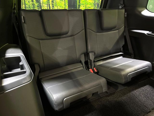 3��ڃV�[�g�͂�������ԗǍD����l�ł��������ƍ����Ē����܂��̂ŁA��l���ł̂��o���������N���N�ł��􂲉Ƒ��ŁA�C�̒m�ꂽ���ԂŁA�h���C�u�ɍs���̂��y���݂ł��ˁ�