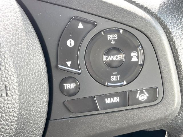 �y�A�_�v�e�B�u�N���[�Y�R���g���[���z�������H�ł̒��������s���y��!!�����ő��x��ۂN���[�Y�R���g���[�����A�Փˌy���V�X�e���ƘA�g���A�O���̎ԗ������m���ĎԊԂ�ۂ悤�ɑ��x���߂��Ă���܂�!!