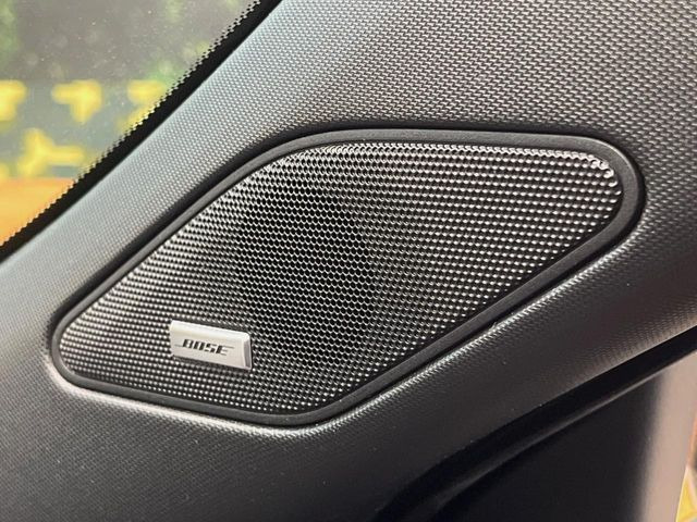 �yBOSE�T�E���h�V�X�e���t�������i�r�z�[���̃i�r�@�\�͂������A���x�ȃ`���[�j���O�\�͂����ڂ���Ă���A�������ȉ��y�����y���݂��������܂���