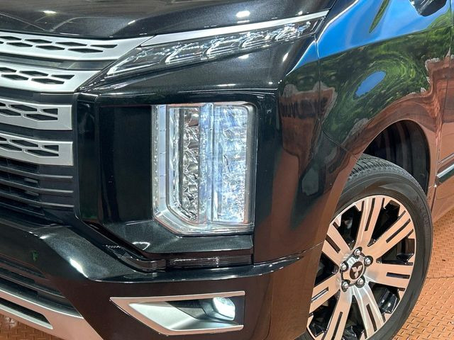 �yLED�w�b�h���C�g�z���V����ԑ��s�����ǍD�Ȏ��E���m�ۂ����S���ĉ^�]�ł��鍂�P�xLED�w�b�h���C�g�𑕔�!�_�����x�������A����d�͂��}�����Ă��܂��B