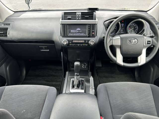 当店ではご契約頂きましたお客様にドライブレコーダーやガラスコーティング施工など、お値段を抑えてご提供させて頂いております。詳細はスタッフまでお気軽にお問い合わせくださいませ。