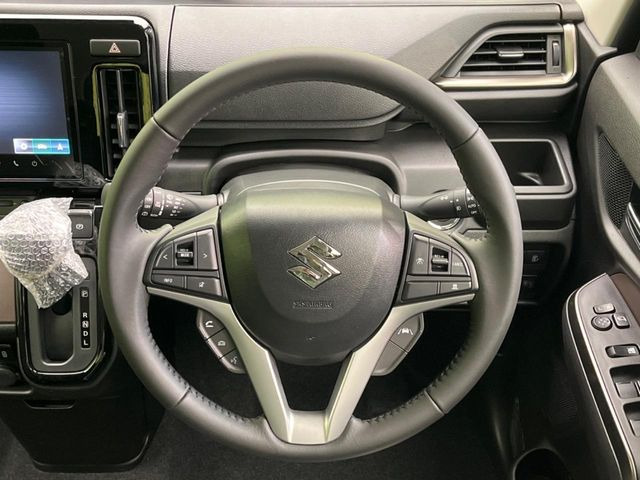 �y�����v�����X�e�A�����O�z�㎿�Ȋv���g�p���邱�ƂŁA��ɂ����������݂ƂĂ��^�]���₷���n���h���ł���