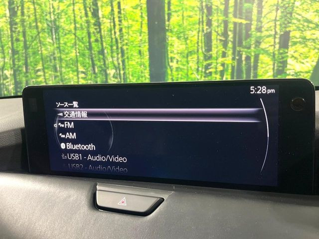 �y10.25�C���`�}�c�_�R�l�N�g�z�ԓ��̕��͋C�Ƀ}�b�`������^�f�B�X�v���C�B�X�}�z�ڑ��ł̃i�r�g�p��Bluetooth�Đ����A�l�X�ȋ@�\���y���߂܂��B�����I�ȃ_�C�������삪�\�ŁA�g��������ǍD�ł��B