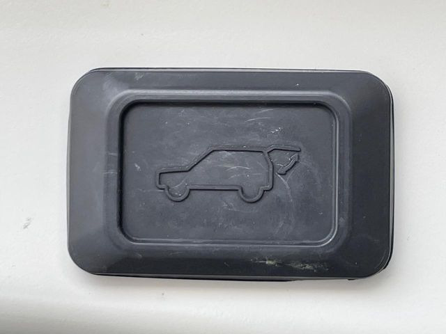 �y�p���[�o�b�N�h�A�z�X�}�[�g�L�[��^�]�Ȃ̃{�^�������������Ń��A�Q�[�g�������ŊJ���܂�!�ו��������Ă��鎞��A�����ʒu�ɂ���o�b�N�h�A��߂�ۂɕ֗��ȋ@�\�ł���