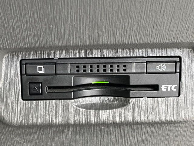 【ETC】高速道路の料金所をストレスなく通過!話題のスポットやサービスエリアに多い「スマートIC」利用時は必須のアイテムです。当店でセットアップを実施、ご納車当日からすぐにご利用いただけます!