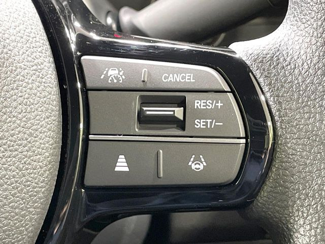 �y�A�_�v�e�B�u�N���[�Y�R���g���[���z�������H�ł̒��������s���y��!!�����ő��x��ۂN���[�Y�R���g���[�����A�Փˌy���V�X�e���ƘA�g���A�O���̎ԗ������m���ĎԊԂ�ۂ悤�ɑ��x���߂��Ă���܂�!!